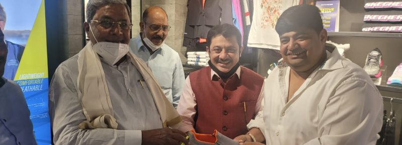 delhi siddaramaih shoping 1