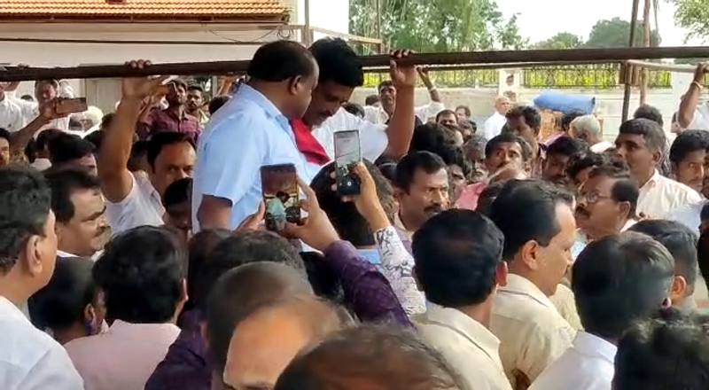 CKB HD KUMARASWAMY 2