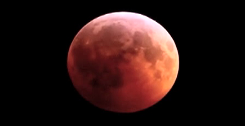 LUNAR ECLIPSE 4