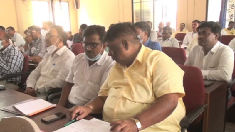 Satish Jaraki Hioli Chikkodi 2