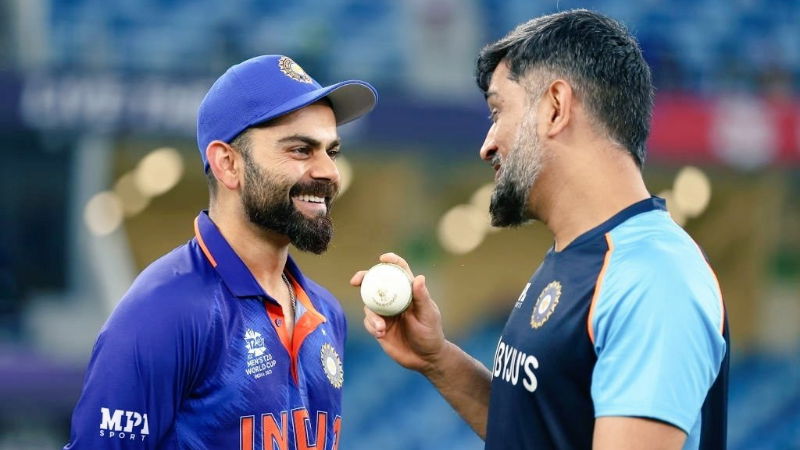 VIRAT AND DHONI