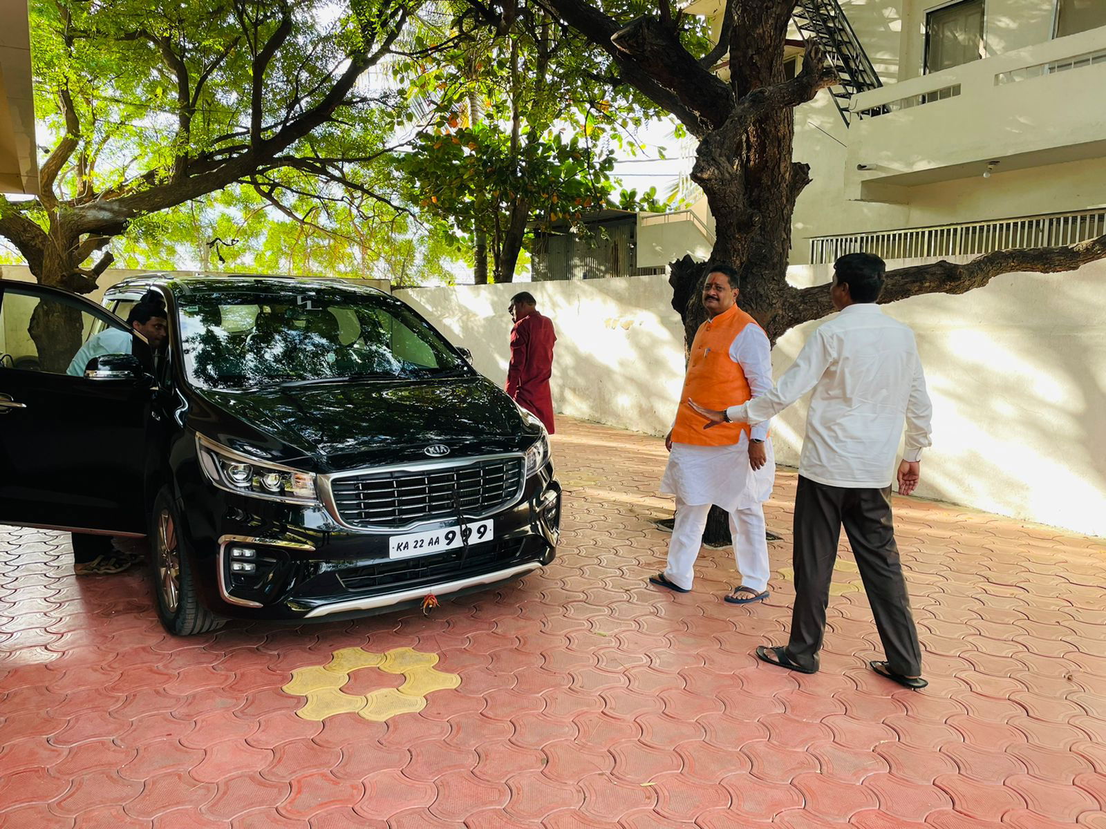 ramesh yatnal1