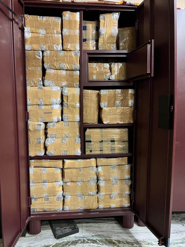 kanpur tax raid 3