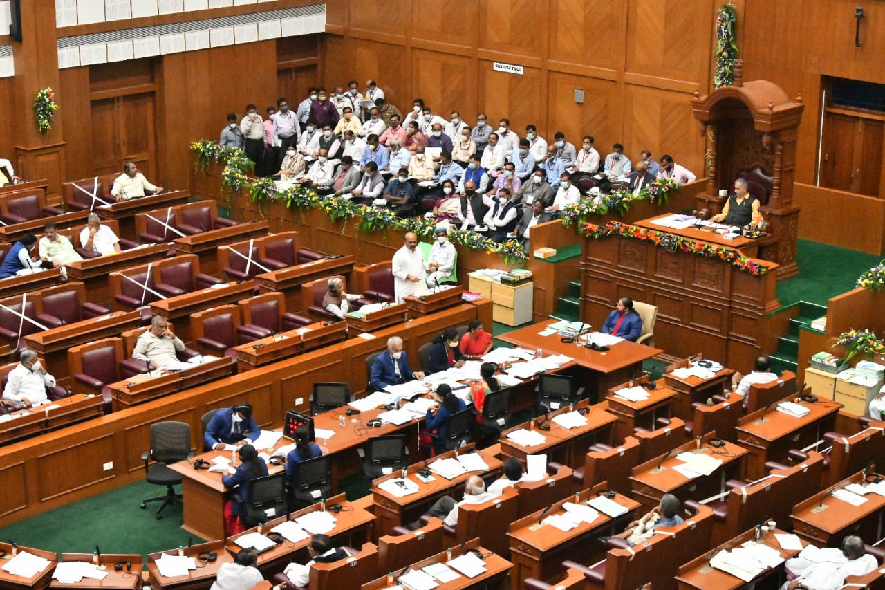 suverna soudha1