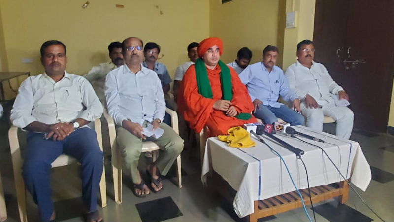 swamiji 1 1