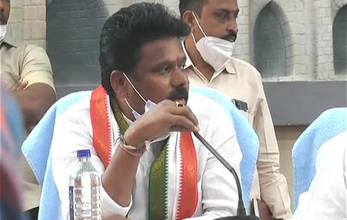 BASANAGAUDA DADDAL