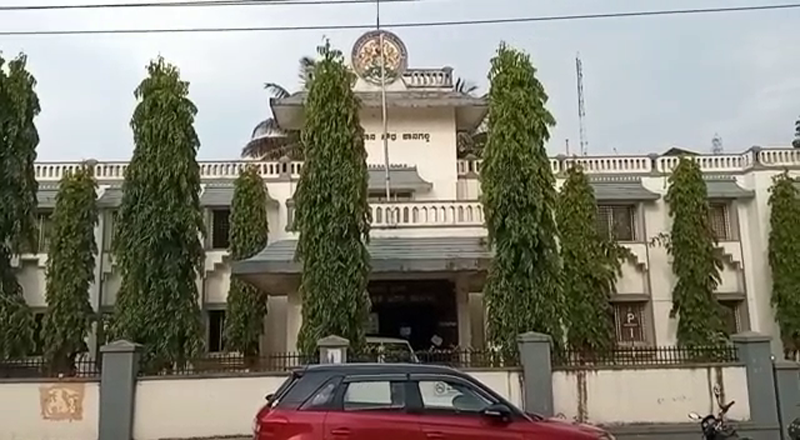 HVR OLD WOMAN PROPERTY 1