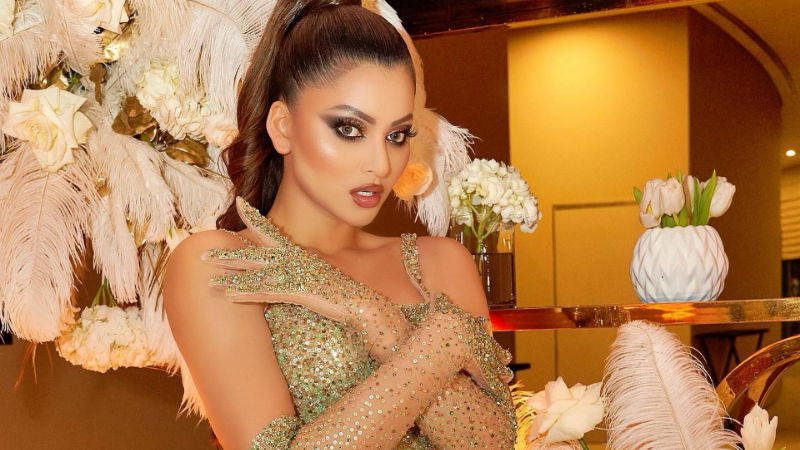 URVASHI RAUTELA 1