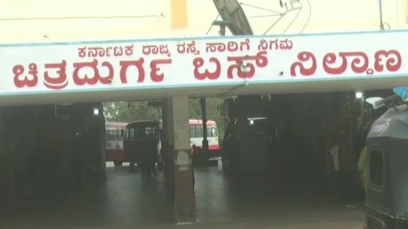 Weekend curfew bus Chitradurga 3