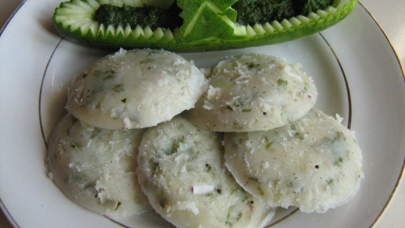 cucumber idli 2