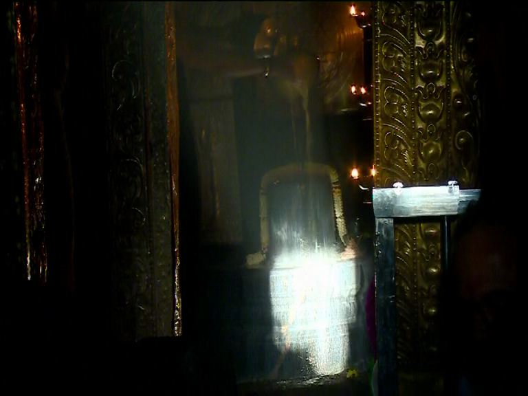 gavi gangadhareshwara temple1