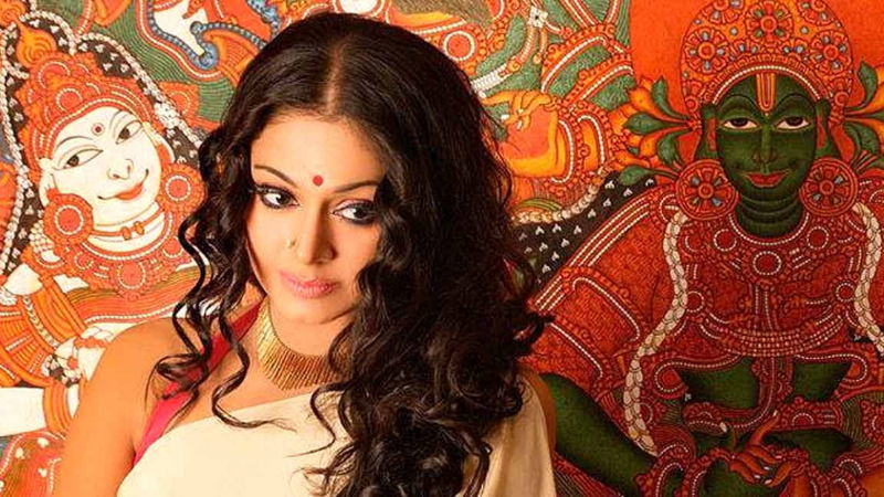 shobana 1