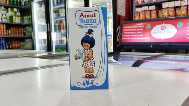 AMUL MILK 1