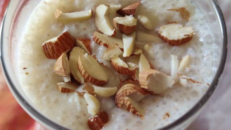 Dry Fruits banana smoothie 1 1