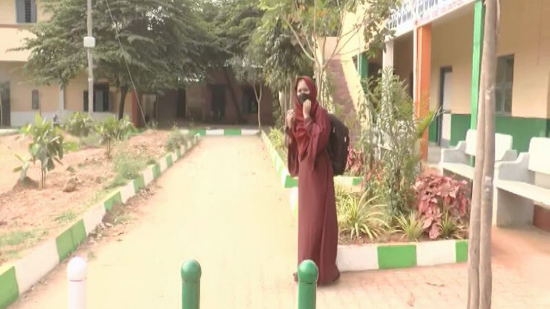 HIJAB 1 3