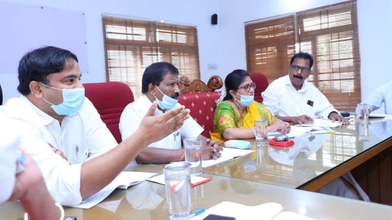 Shashikala Jolle 3
