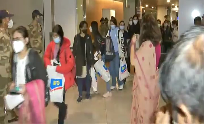 UKRAIN RETURN 1