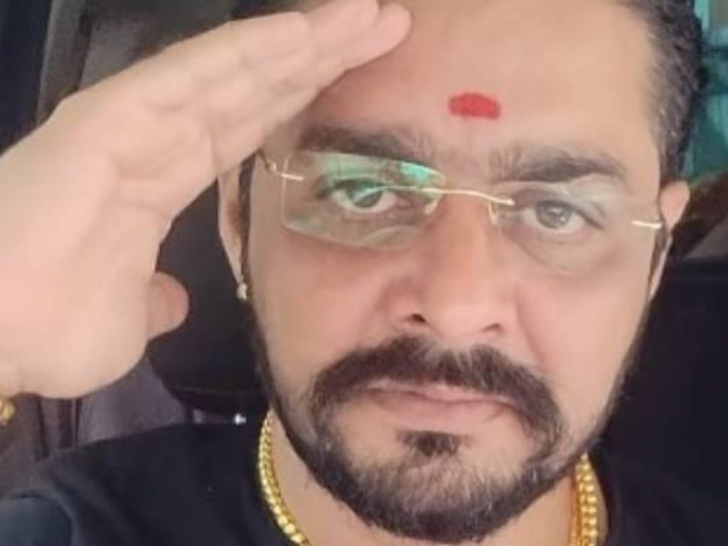 hindustani bhau 1