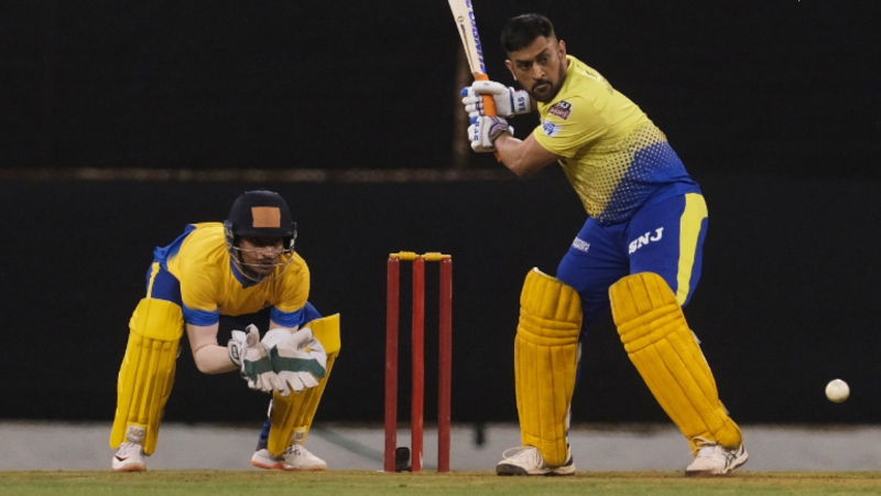 DHONI 1 1