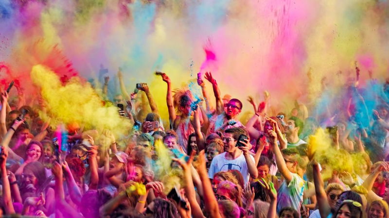 HOLI 2