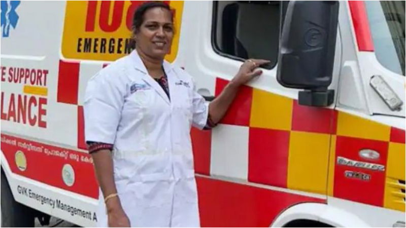 Kerala First Woman Ambulance Driver 1