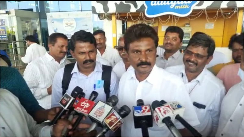 Lakhan Jarkiholi BJP Belgaum Laxmi Hebbalkar 1