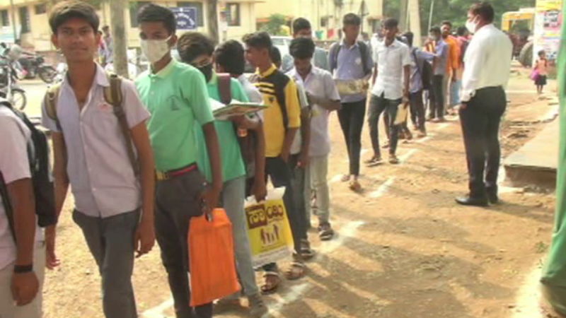 SSCL STUDENT CHIKKODI 3