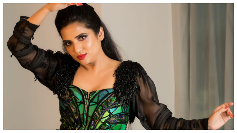 kavya shah 1