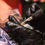 tatoo artist
