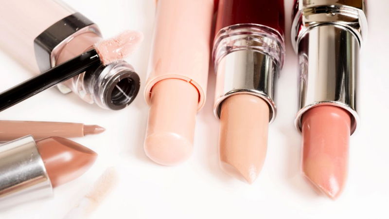 0 lipstick 1