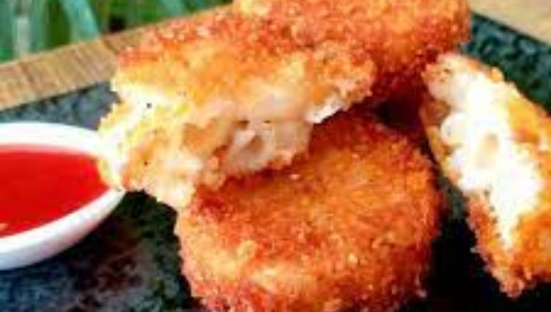 Cheesy Pasta Cutlet