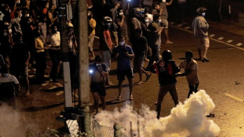 PROTEST 04