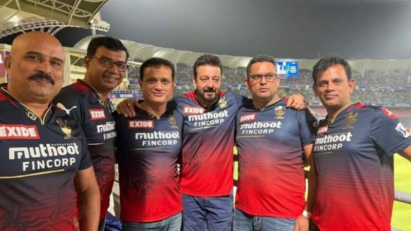 Team of Narcotics Sanjay Dutt Raveena 1