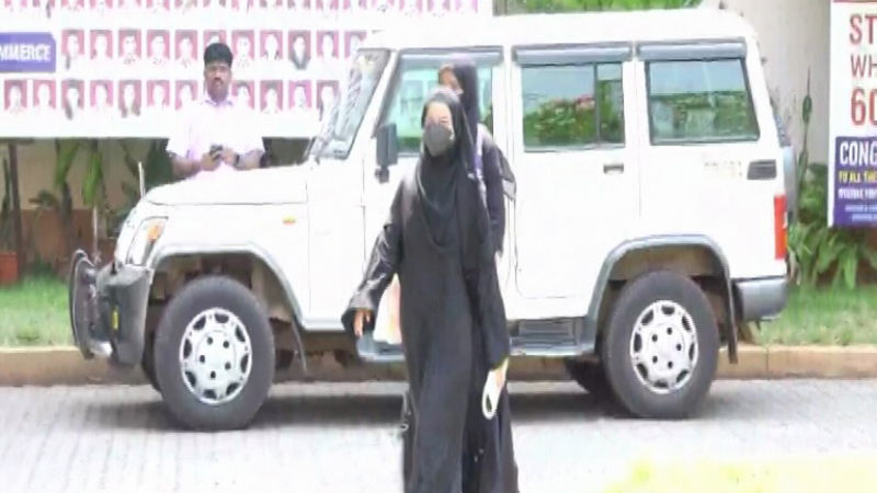 UDUPI HIJAB STUDENT 1 1