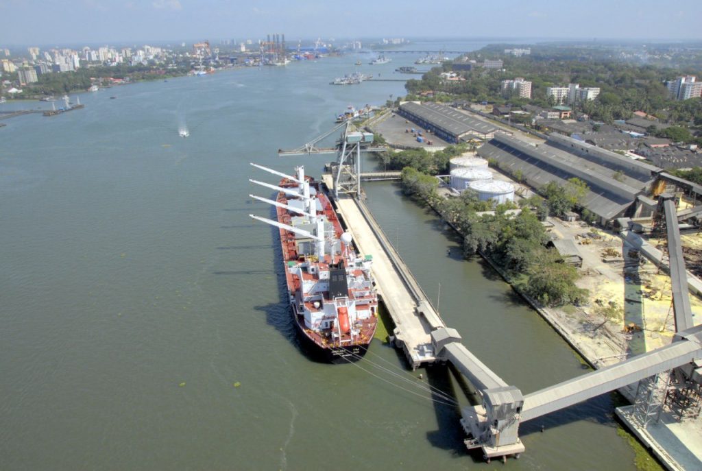 cargo ship india imports exports Port 3