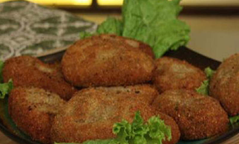 chikaen aloo kabab