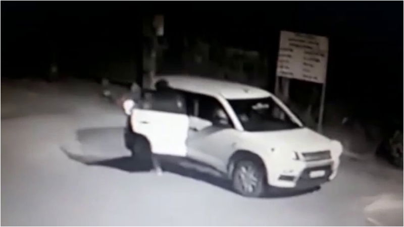 cow theft in udupi Karkala Road 1