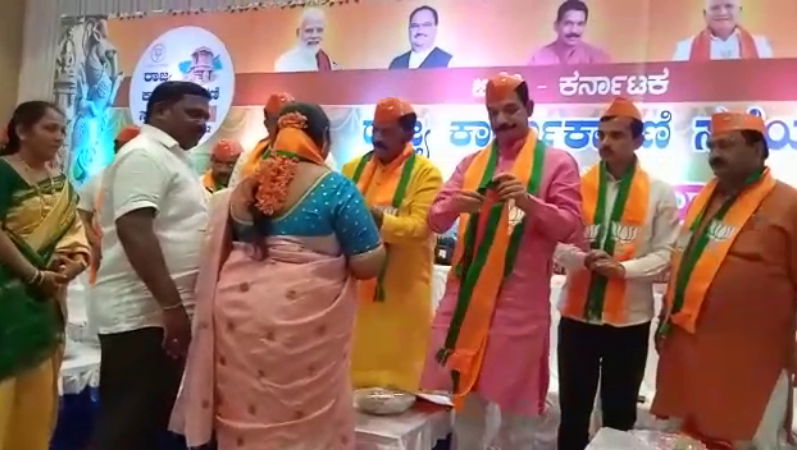 CM Basavaraj Bommai Nalin Kumar Kateel 1