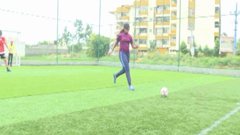 FOOTBALL 1