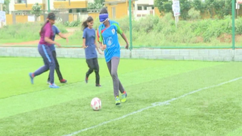 FOOTBALL 2