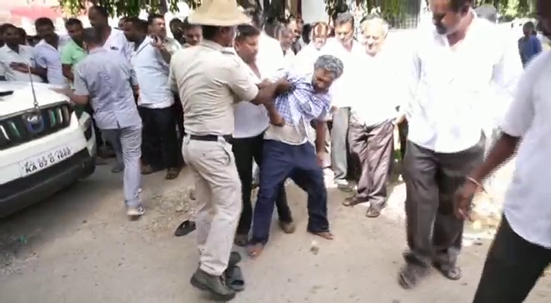HSN SIDDARAMAIAH FOLLOWER