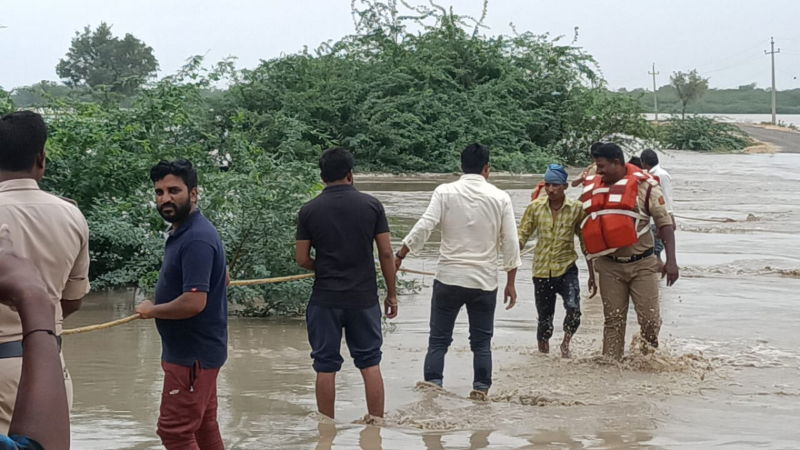 Workers Gadag 1