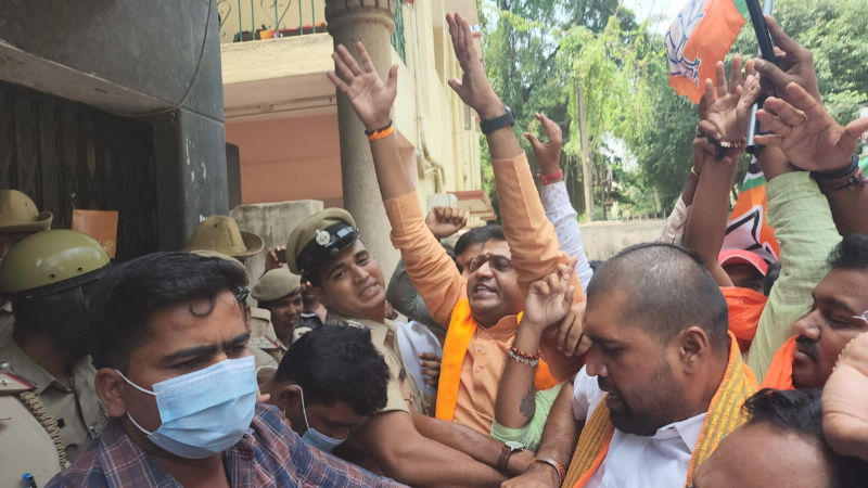 bjp aap bengaluru 3