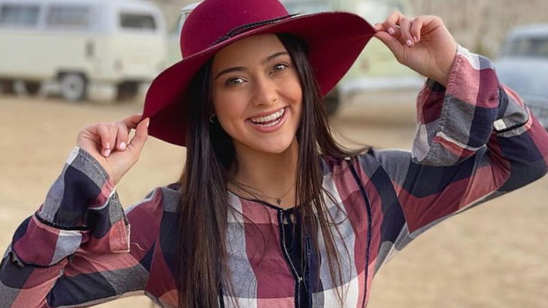 kailia posey 3