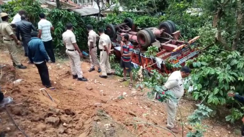 lorry madikeri 1 1