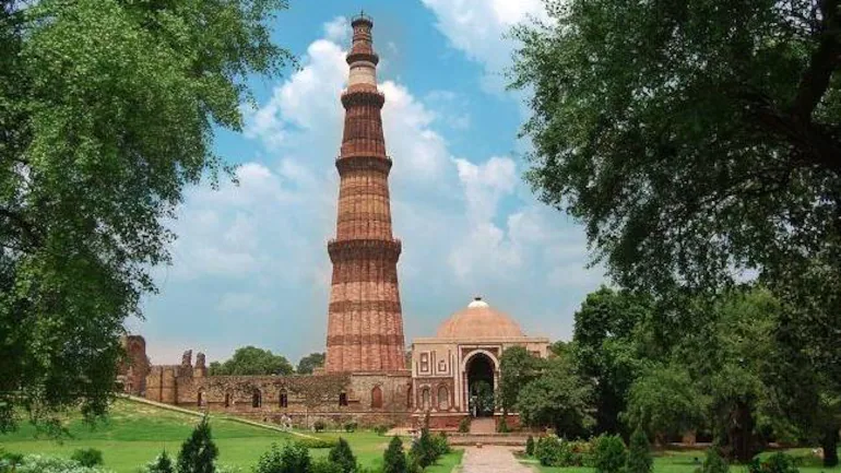 Qutub Minar