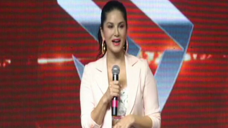 sunny leone