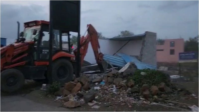 Kalaburagi bulldozer Jaffarabad 3