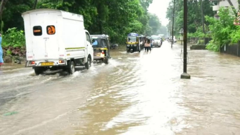 Karwara rain kumta traffic jam