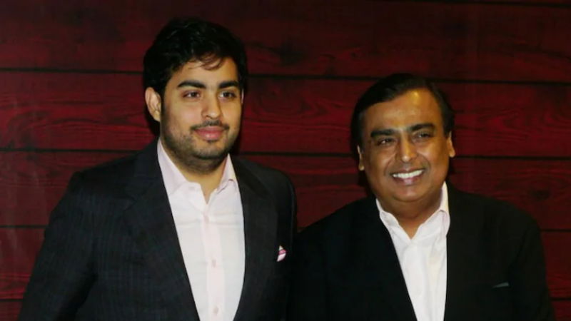 Reliance Jio mukesh ambani akash ambani 1